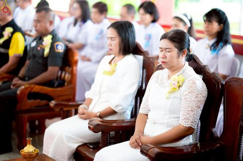 ภาพ No.234496:วันพฤหัสบดีที่ 24 กรกฎาคม พ.ศ. 2568 พิธีถวายสังฆทานแก่คณะสงฆ์ 323 วัด , พิธีมอบกองทุนหนุนแรงใจช่วยครูใต้ , พิธีทำบุญส่วนกุศลแด่ผู้วายชนม์ ในเหตุการณ์ความไม่สงบ 4 จังหวัด ชายแดนภาคใต้ (ปัตตานี , ยะลา , นราธิวาส , สงขลา) ปีที่ 21 ครั้งที่ 179 ณ วัดเวฬุวัน 