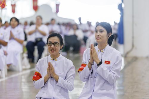 ภาพ No.337938:วันอาทิตย์ต้นเดือน 5 กรกฎาคม พ.ศ.2569 พิธีบูชาข้าวพระ ณ สภาธรรมกายสากล วัดพระธรรมกาย