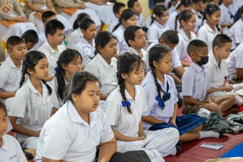 ภาพ No.293121:วันที่ 12 มกราคม พ.ศ. 2569 พิธีทอดผ้าป่าทำนุบำรุงศาสนสถาน ณ วัดไผ่โรงวัว ต.บางตาเถร อ.สองพี่น้อง จ.สุพรรณบุรี ในโครงการธรรมยาตรา กตัญญูบูชา มหาปูชนียาจารย์ พระมงคลเทพมุนี(สด จนฺทสโร) พระผู้ปราบมาร อนุสรณ์สถาน 7 แห่ง ปีที่ 14