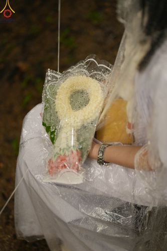 ภาพ No.89275:พิธีประดิษฐานรูปหล่อทองคำ  คุณยายอาจารย์มหารัตนอุบาสิกาจันทร์ ขนนกยูง ภายในมหาวิหารคุณยายอาจารย์ฯ เนื่องในวันครูผู้ค้นพบวิชชาธรรมกาย วันศุกร์ที่ 29 กันยายน พ.ศ. 2566 ณ วัดพระธรรมกาย จ.ปทุมธานี