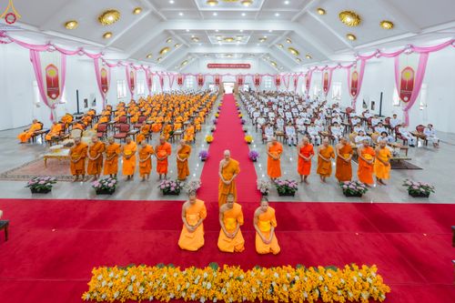 ภาพ No.331847:วันพฤหัสบดีที่ 4 มิถุนายน พ.ศ.2569 พิธีต้อนรับเปรียญธรรม 9 ประโยค และเปรียญธรรม 6 ประโยค  ณ อาคารธรรมสภา วัดบ้านขุน ต.บ่อหลวง อ.ฮอด จ.เชียงใหม่
