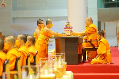 ภาพ No.64131:พิธีมุทิตาสักการะพระมหาเถระและพระเถระ ครั้งที่ 28 ประจำปี พ.ศ. 2565 วันอาทิตย์ที่ 20 พฤศจิกายน พ.ศ. 2565 ณ ห้องแก้วสารพัดนึก 1 สภาธรรมกายสากล วัดพระธรรมกาย