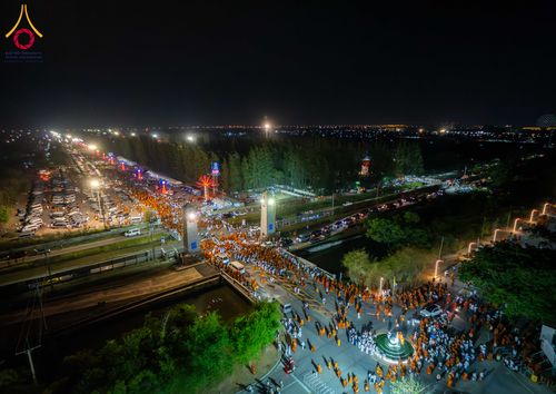 ภาพ No.324544:วันที่ 22 เมษายน พ.ศ.2569 (วันคุ้มครองโลก) บรรยากาศพระสังฆาธิการและสาธุชน การเดินทางกลับ งานถวายมหาสังฆทาน 40,000 กว่าวัดทั่วประเทศ วัดพระธรรมกาย