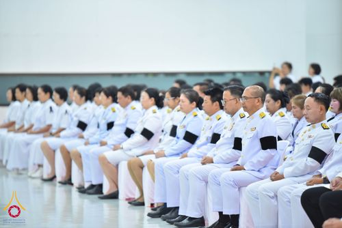 ภาพ No.344242:วันที่ 12 สิงหาคม พ.ศ. 2569  พสกนิกรชาวอำเภอคลองหลวง พร้อมใจร่วมพิธีสวดพระพุทธมนต์และทำบุญตักบาตรถวายพระราชกุศล เนื่องในวันคล้ายวันพระราชสมภพ สมเด็จพระบรมราชชนนีพันปีหลวง และวันแม่แห่งชาติ 12 สิงหาคม 2569