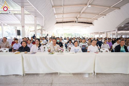 ภาพ No.290965:วันจันทร์ที่ 5 มกราคม พ.ศ. 2569  วัดพระธรรมกาย มูลนิธิธรรมกาย  จัดพิธีมอบของขวัญสนับสนุนการจัดกิจกรรมงานวันเด็กแห่งชาติ ประจำปี พ.ศ. 2569 ให้แก่องค์กรภาคีเครือข่ายกว่า 200 องค์กร ณ วัดพระธรรมกาย อ.คลองหลวง จ.ปทุมธานี