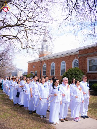 ภาพ No.319089:วันที่ 29 มีนาคม พ.ศ.2569 พิธีอัญเชิญรูปหล่อพระมงคลเทพมุนี (สด จนฺทสโร) ประดิษฐาน ณ ห้องปฏิบัติธรรม “มงคลรัตนโชติ”  วัดพระธรรมกายชิคาโก ประเทศสหรัฐอเมริกา