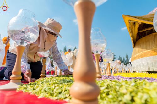 ภาพ No.110167:V.8 พลังทีม การเตรียมงาน เก็บงาน การรับบุญของเจ้าหน้าที่หน่วยงานต่างๆ เพื่อโครงการธรรมยาตรา กตัญญูบูชามหาปูชนียาจารย์ พระมงคลเทพมุนี (สด จนฺทสโร) พระผู้ปราบมาร อนุสรณ์สถาน 7 แห่ง ปีที่ 12 ระหว่างวันที่ 2 - 31 มกราคม พ.ศ.2567