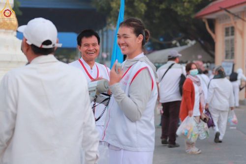 ภาพ No.205627:V.53 สารพัดV สารพัดดี ที่วัดโบสถ์บน ในโครงการธรรมยาตรา กตัญญูบูชา มหาปูชนียาจารย์ พระมงคลเทพมุนี(สด จนฺทสโร) พระผู้ปราบมาร อนุสรณ์สถาน 7 แห่ง ปีที่ 13 ระหว่างวันที่ 2-31 มกราคม พ.ศ. 2568