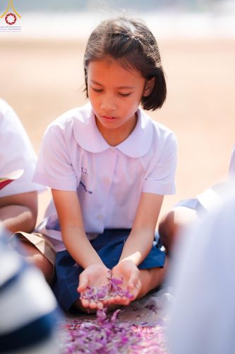 ภาพ No.129178:พระธรรมยาตราเดินธรรมยาตรา ณ ชุมชนรอบศูนย์ปฏิบัติธรรมภาคใต้ อ.บางกล่ำ จ.สงขลา วันที่ 10 มีนาคม พ.ศ. 2567