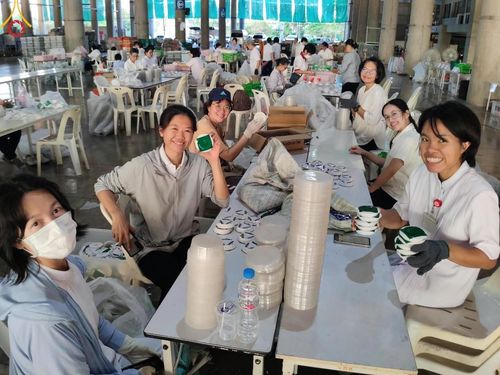 ภาพ No.58401:V.41 เทหมดใจ  ลุยต่อไป ร้อยซาวปี การเตรียมงาน การปฏิบัติงาน และการเก็บงาน ของเจ้าหน้าที่หน่วยงานต่างๆ เพื่อพิธีฉลองอายุวัฒนมงคล 80 ปี หลวงพ่อธัมมชโย และรับถวายมหาสังฆทาน 10,000 กว่าวัดทั่วประเทศ ในวันคุ้มครองโลก จันทร์ที่ 22 เมษายน พ.ศ. 2567