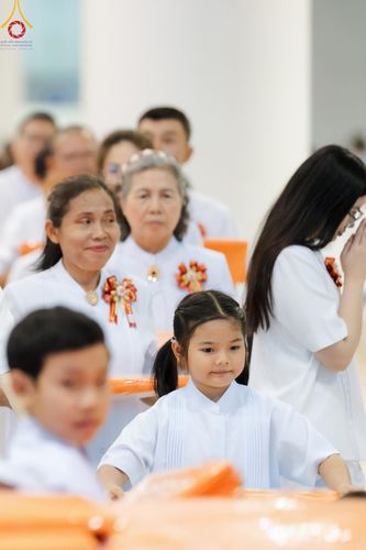 ภาพ No.160298:พิธีทอดผ้าป่าสมทบกฐินวัดพระธรรมกาย และสมทบกฐิน 30,000 วัดทั่วไทย ครั้งที่ 3 ณ สภาธรรมกายสากล วัดพระธรรมกาย วันพฤหัสบดีที่ 10 ตุลาคม พ.ศ. 2567