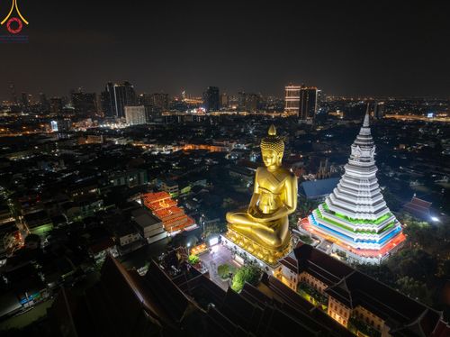 ภาพ No.119324:พิธีจุดประทีปถวายเป็นพุทธบูชา และบูชาธรรมมหาปูชนียาจารย์ พระมงคลเทพมุนี(สด จนฺทสโร) ในโครงการธรรมยาตราฯ วันที่ 26 มกราคม พ.ศ. 2567 ณ อาคารธรรมยาตรา กตัญญูบูชามหาปูชนียาจารย์ ตรงข้ามวัดปากน้ำภาษีเจริญ จ.กรุงเทพมหานคร