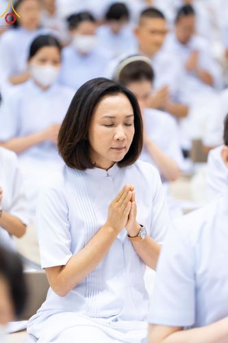 ภาพ No.137328:พิธีตักบาตร และปฏิบัติธรรม ในวันวิสาขบูชา วันพุธที่ 22 พฤษภาคม พ.ศ. 2567 ( วันพระขึ้น15 ค่ำ เดือน 6 ) ณ วัดพระธรรมกาย จ.ปทุมธานี