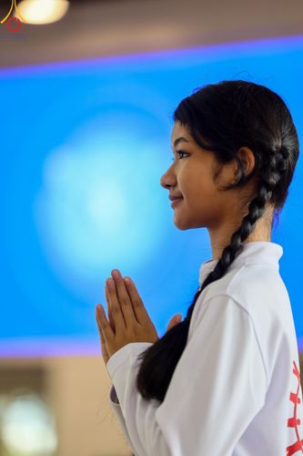 ภาพ No.177737:พิธีตักบาตรและพิธีบูชาข้าวพระ ในวันอาทิตย์ต้นเดือนที่ 1 ธันวาคม พ.ศ. 2567 ณ สภาธรรมกายสากล วัดพระธรรมกาย