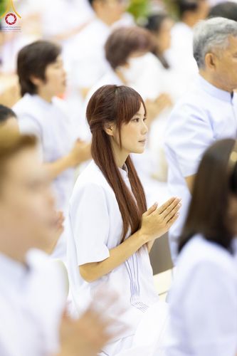 ภาพ No.136725:พิธีตักบาตร พิธีบูชาข้าวพระ ในวันอาทิตย์ต้นเดือนที่ 5 พฤษภาคม พ.ศ. 2567 ณ วัดพระธรรมกาย จ.ปทุมธานี