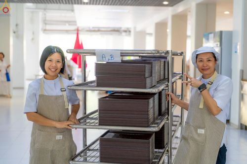 ภาพ No.243413:วันที่ 23-31 สิงหาคม พ.ศ. 2568 เจ้าหน้าที่ทุกสถานะ ทุ่มเทจัดงาน สัมมนารวมใจผู้นำบุญ เพื่องานกฐินสามัคคีทั่วไทย 30,000 วัด บูชาธรรม 81 ปี หลวงพ่อธัมมชโย