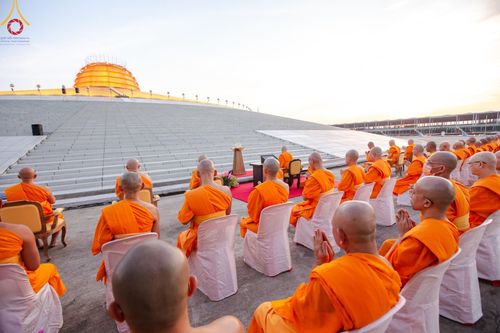 ภาพ No.194657:พิธีปฐมเริ่มสุวรรณรังสรรค์มหาธรรมกายเจดีย์ วันจันทร์ที่ 13 มกราคม พ.ศ. 2568 ณ มหาธรรมกายเจดีย์ วัดพระธรรมกาย จ.ปทุมธานี