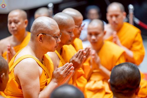 ภาพ No.232434:วันเสาร์ที่ 5 กรกฎาคม พ.ศ. 2568 พิธีบรรพชาอุปสมบท ธรรมทายาท โครงการบรรพชาอุปสมบทหมู่ รุ่นเข้าพรรษา ,  โครงการบวชพระนานาชาติ AEC & WAB รุ่นที่ 9 ณ วัดพระธรรมกาย