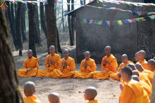 ภาพ No.80365:โครงการบรรพชาสามเณรภาคฤดูร้อน 100 รูป   ณ วัดมาศคันธะพุทธวิหาร เมืองลลิตปูร ประเทศเนปาล   ระหว่างวันที่ 5-15 เมษายน พ.ศ. 2566