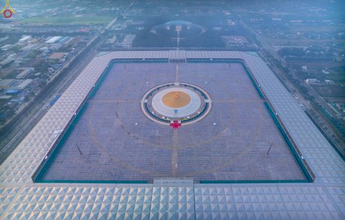 ภาพ No.324102:วันที่ 22 เมษายน พ.ศ.2569 (วันคุ้มครองโลก) พิธีถวายมหาสังฆทาน 40,000 กว่าวัดทั่วประเทศ ณ ลานธรรม พระมหาธรรมกายเจดีย์ วัดพระธรรมกาย