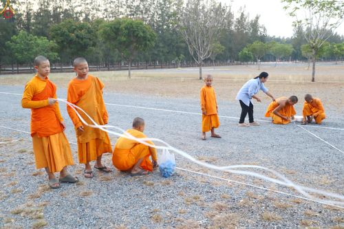 ภาพ No.320280:วันที่ 7-8 เมษายน พ.ศ.2569 การเตรียมงาน ณ ลานธรรม และ งานจราจร เพื่องานถวายมหาสังฆทาน 40,000 กว่าวัดทั่วประเทศ วันคุ้มครองโลก 22 เมษายน พ.ศ.2569 วัดพระธรรมกาย