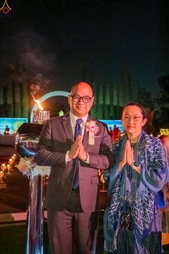 ภาพ No.333079:วันอาทิตย์ที่ 31 พฤษภาคม พ.ศ. 2569 วันวิสาขบูชา ณ วัดพระธรรมกายแคลิฟอร์เนีย  ประเทศสหรัฐอเมริกา