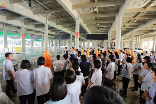 ภาพ No.320021:วันที่ 6 เมษายน พ.ศ.2569 ทีมจัดภัตตาหารประชุมเตรียมงานถวายมหาสังฆทาน 40,000 กว่าวัดทั่วประเทศ บูชาธรรม 82 ปี หลวงพ่อธัมมชโย