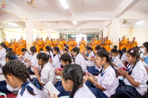 ภาพ No.293131:วันที่ 12 มกราคม พ.ศ. 2569 พิธีทอดผ้าป่าทำนุบำรุงศาสนสถาน ณ วัดไผ่โรงวัว ต.บางตาเถร อ.สองพี่น้อง จ.สุพรรณบุรี ในโครงการธรรมยาตรา กตัญญูบูชา มหาปูชนียาจารย์ พระมงคลเทพมุนี(สด จนฺทสโร) พระผู้ปราบมาร อนุสรณ์สถาน 7 แห่ง ปีที่ 14