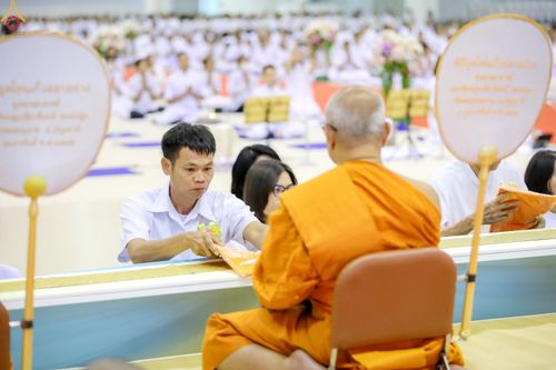 ภาพ No.339660:วันที่ 18 กรกฎาคม พ.ศ.2569 วันมหารำลึก ครั้งที่ 36 ณ ห้องแก้วสารพัดนึก 1 วัดพระธรรมกาย