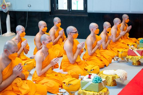 ภาพ No.81729:พิธีอุปสมบทอุทิศชีวิต สามเณรเปรียญธรรม 11 รูป ในวันวิสาขบูชา วันเสาร์ที่ 3 มิถุนายน 2566 ณ อุโบสถพระไตรปิฎก วัดพระธรรมกาย จ.ปทุมธานี