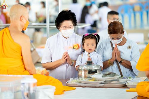 ภาพ No.78103:พิธีบุพเปตพลี ครั้งที่ 132 เพื่ออุทิศบุญกุศลแด่บรรพบุรุษผู้ล่วงลับ วันที่ 21 มีนาคม พ.ศ. 2566 ณ วัดพระธรรมกาย