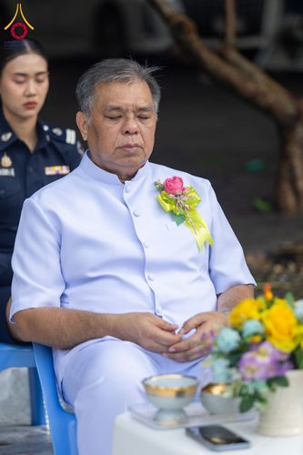 ภาพ No.351457:วันที่ 22 กันยายน พ.ศ. 2569  พิธีตักบาตรสามเณรธรรมทายาท โครงการบรรพชาพัฒนาคุณธรรม จริยธรรม  สำหรับนักเรียนนายสิบตำรวจ (นสต.) รุ่นที่ 16 ศูนย์ฝึกอบรมตำรวจภูธรภาค 1  ณ วัดพระพุทธบาทราชวรมหาวิหาร