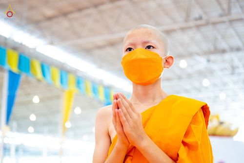 ภาพ No.79925:พิธีขอบรรพชา , พิธีคล้องอังสะ พิธีขอสรณคมน์และศีล , พิธีขอนิสสัย ในโครงการบรรพชาสามเณรฟื้นฟูพระพุทธศาสนาทั่วไทย วันเสาร์ที่ 8 เมษายน พ.ศ.2566