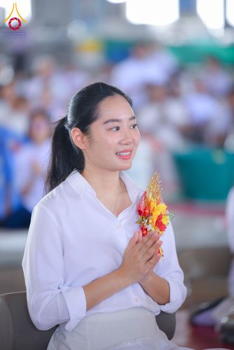 ภาพ No.320731:วันที่ 11 เมษายน พ.ศ.2569 พิธีตักบาตรฉลองสามเณรใหม่ โครงการบรรพชาสามเณรกล้าตะวัน ณ มหารัตนวิหาคด คอร์ 25 ชั้น 2 วัดพระธรรมกาย