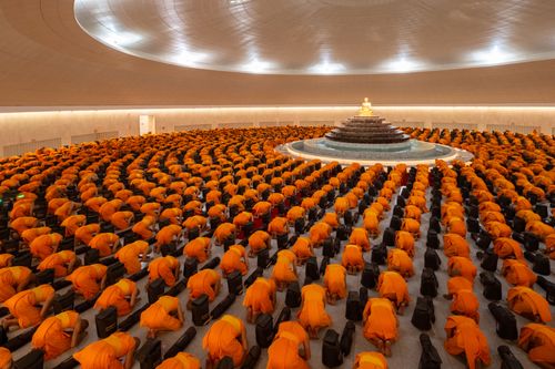 ภาพ No.287125:วันที่ 2 มกราคม พ.ศ.2569 พิธีต้อนรับพระธรรมยาตรา ครั้งที่ 1 (ภาพชุดที่ 2) ณ วัดพระธรรมกาย (วิหารหลวงปู่ - พระมหาธรรมกายเจดีย์)