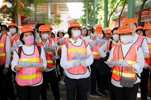 ภาพ No.114848:V.14 ดีเด่น การเตรียมงาน เก็บงาน การรับบุญของเจ้าหน้าที่หน่วยงานต่างๆ เพื่อโครงการธรรมยาตรา ปีที่ 12 ระหว่างวันที่ 2 - 31 มกราคม พ.ศ. 2567