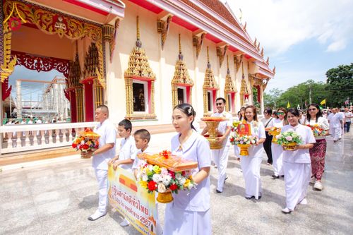 ภาพ No.169054:งานทอดกฐินสามัคคีวัดรังสีสุนทร กม.๕ โดย หน่วยบัญชาการต่อสู้อากาศยานและรักษาฝั่ง และโครงการกฐินสามัคคีทั่วไทย 30,000 วัด บูชาธรรม 80 ปี หลวงพ่อธัมมชโย โดย คณะศิษยานุศิษย์วัดพระธรรมกาย ณ วัดรังสีสุนทร กม.๕ จ. ชลบุรี วันที่ 23 ตุลาคม พ.ศ.2567