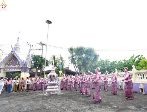 ภาพ No.252684:วันที่ 12 ตุลาคม พ.ศ. 2568 พิธีทอดกฐินสามัคคีทั่วไทย 30,000 วัด โดยคณะศิษยานุศิษย์ บูชาธรรม 81 ปี หลวงพ่อธัมมชโย ณ วัดจำศีล อ.แก่งคอย จ.สระบุรี