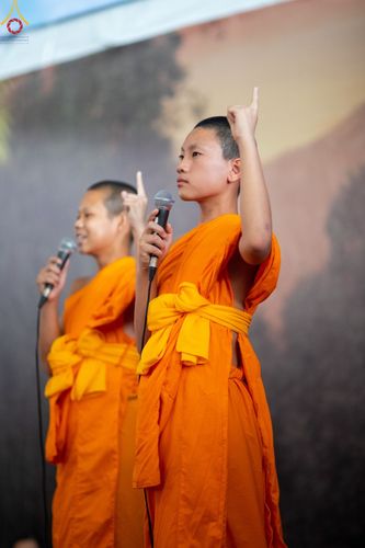 ภาพ No.80615:สามเณรชมนิทรรศการ และสื่อนวัตกรรมพระพุทธศาสนาภาพยนต์ 3 มิติ-จักรวาลนฤมิต ในโครงการบรรพชาสามเณร ฟื้นฟูพระพุทธศาสนาทั่วไทย ประจำปี 2566 ณ วัดพระธรรมกาย จ.ปทุมธานี