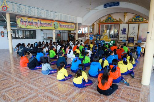 ภาพ No.199466:พิธีทอดผ้าป่าทำนุบำรุงศาสนสถาน ณ วัดศิลามูล ตำบลหินมูล อำเภอบางเลน จังหวัดนครปฐม ในโครงการธรรมยาตรา กตัญญูบูชา มหาปูชนียาจารย์ พระมงคลเทพมุนี(สด จนฺทสโร) พระผู้ปราบมาร อนุสรณ์สถาน 7 แห่ง ปีที่ 13 วันที่ 21 มกราคม พ.ศ. 2568