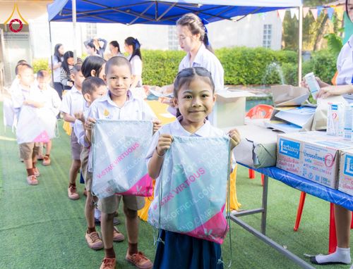 ภาพ No.182996:วันรวมพลังเยาวชนไทยรวมใจทำความดี จังหวัดกำแพงเพชร วันศุกร์ที่​ 29 พฤศจิกายน พ.ศ. 2567 ณ ศูนย์​ปฏิบัติธรรมกำแพงเพชร ในอุปถัมภ์พระพรหมวชิรปัญญาจารย์  จ.กำแพงเพชร