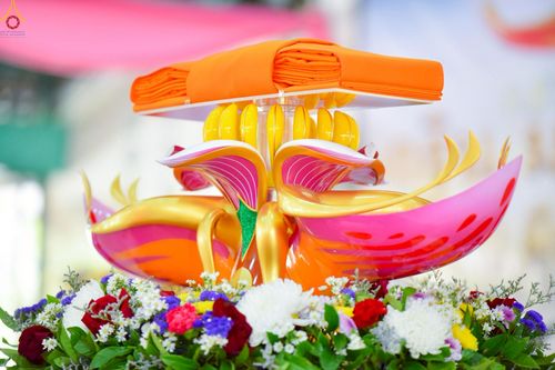 ภาพ No.271487:วันอาทิตย์ที่ 26 ตุลาคม พ.ศ. 2568 พิธีทอดกฐินสามัคคี เพื่อสร้างหอฉันและปรับปรุงอาคารสถานที่ ให้เหมาะสมในการอบรมคุณธรรมแก่เยาวชน ณ ศูนย์อบรมเยาวชนสุรินทร์