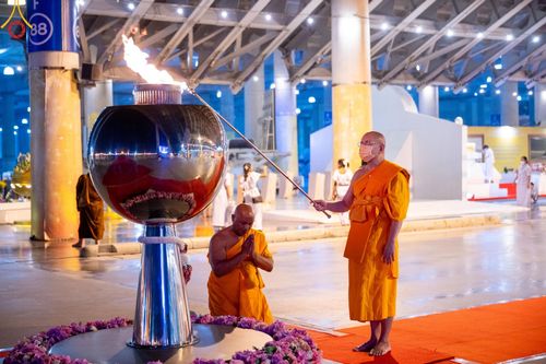 ภาพ No.207964:พิธีฉลองชัยชิตังเม สวดธัมมจักกัปวัตนสูตร ครบ 7,117,001,250 จบ ในวันมาฆบูชา วันพุธที่ 12 กุมภาพันธ์ พ.ศ. 2568 ณ วัดพระธรรมกาย จังหวัดปทุมธานี