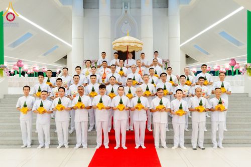 ภาพ No.223526:วันที่ 11 พฤษภาคม พ.ศ. 2568 พิธีบรรพชาของอุบาสก พิสิทธิ์ หมื่นแกล้ว  ณ วัดพระธรรมกาย