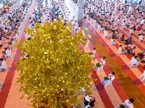 ภาพ No.214237:วันอาทิตย์ที่ 30 มีนาคม พ.ศ. 2568  พิธีปลงผมสามเณรฟื้นฟูทั่วไทย ณ มหารัตนวิหารคด คอร์ 22 วัดพระธรรมกาย จ.ปทุมธานี