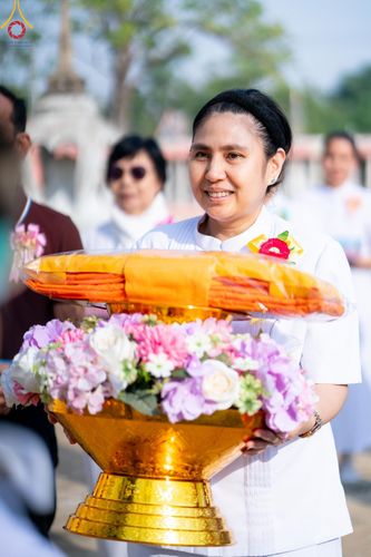 ภาพ No.200334:พิธีทอดผ้าป่าทำนุบำรุงศาสนสถาน ณ วัดผาสุการาม ตำบลบางไทรป่า อำเภอบางเลน จังหวัดนครปฐม ในโครงการธรรมยาตรา กตัญญูบูชา มหาปูชนียาจารย์ พระมงคลเทพมุนี(สด จนฺทสโร) พระผู้ปราบมาร อนุสรณ์สถาน 7 แห่ง ปีที่ 13 วันที่ 22 มกราคม พ.ศ. 2568