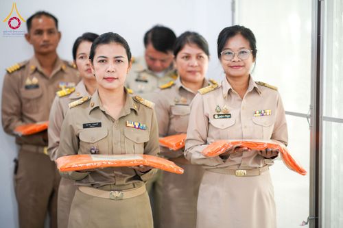 ภาพ No.176544:ชมรมกำนัน ผู้ใหญ่บ้านฯ อ.คลองหลวง ทอดผ้าป่าสมทบโครงการกฐินสามัคคีทั่วไทย 30,000 วัด วันที่ 4 พฤศจิกายน พ.ศ. 2567 ณ วัดพระธรรมกาย อ.คลองหลวง จ.ปทุมธานี