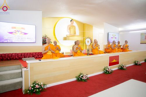 ภาพ No.97856:พิธีทอดกฐินสามัคคี วัดพระธรรมกายจอร์เจีย ประจำปี 2566 วันอาทิตย์ ที่ 12 พฤศจิกายน พ.ศ. 2566 วัดพระธรรมกายจอร์เจีย ประเทศสหรัฐอเมริกา