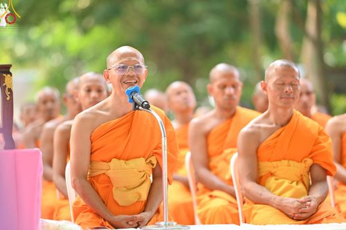 ภาพ No.62811:พิธีตักบาตรฉลองสามเณรใหม่ ในโครงการบรรพชาสามเณร ฟื้นฟูพระพุทธศาสนาทั่วไทย ณ ศูนย์ปฏิบัติธรรมพนมสารคาม(เพชรตะวัน) จ.ฉะเชิงเทรา วันที่ 12 เมษายน พ.ศ. 2567