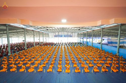 ภาพ No.76510:คณะสงฆ์และสามเณรบังกลาเทศ ปฎิบัติธรรมและจุดโคมประทีปถวายเป็นพุทธบูชา วันที่ 17 กุมภาพันธ์ พ.ศ. 2566